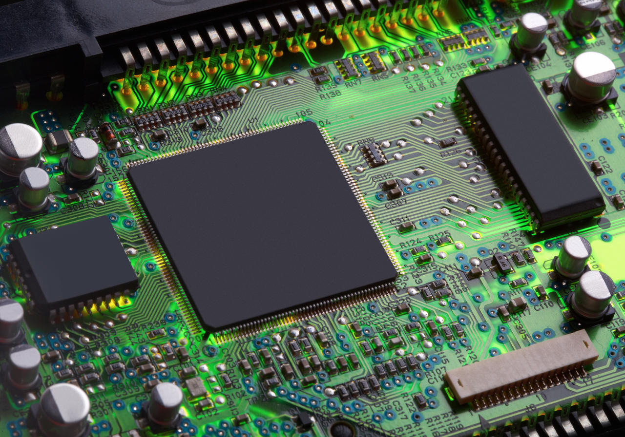 回收博通以太網(wǎng)IC，安森美IGBT模塊，賽靈思FPGA芯片，Microchip傳感器