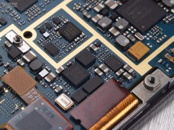 上門回收（Renesas）芯片：藍牙模塊、WiFi模組、多協(xié)議模塊、RF放大器