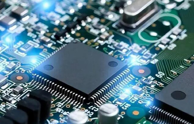 長(zhǎng)期回收【Xilinx】現(xiàn)場(chǎng)可編程門陣列、射頻片上系統(tǒng)、SoC FPGA、處理器 IC